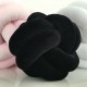 Patte de Velours Noir Coussin Noeud