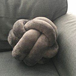 Miaou Coussin Noeud